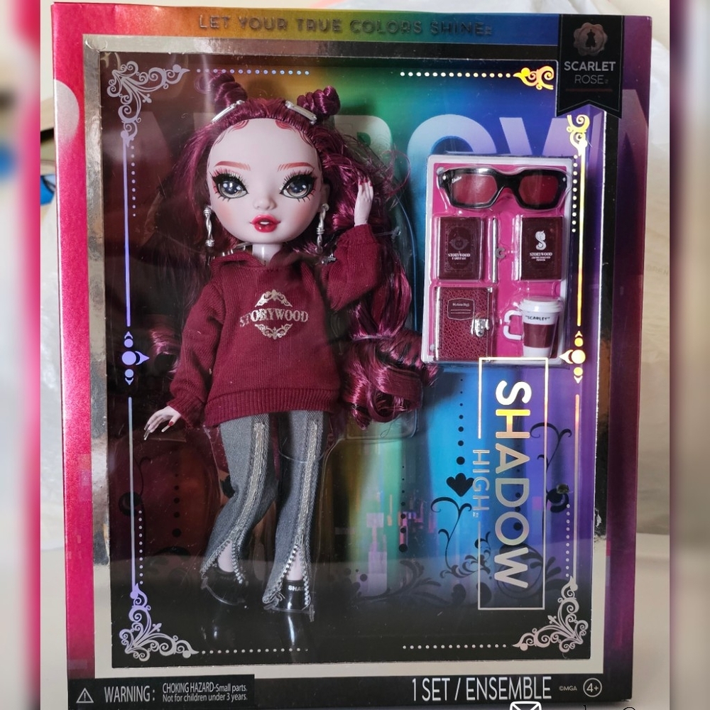 Rainbow High Shadow High Scarlett Rose Doll